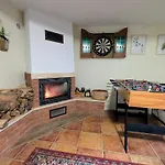 Swierkowe Ranczo Дом отдыха *