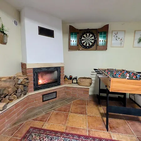 Swierkowe Ranczo Holiday home *